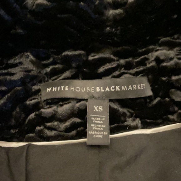 Black Coat - Picture 4 of 7